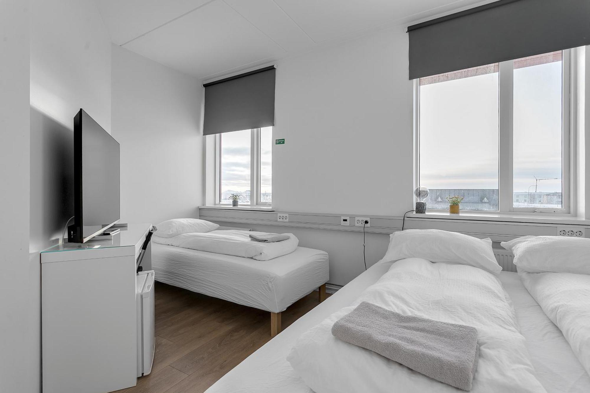 Bank Guesthouse By Kef Airport Keflavík Kültér fotó